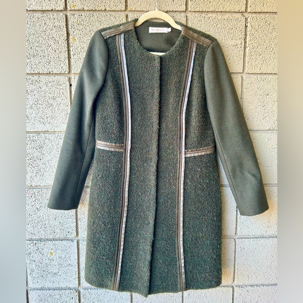 Tory Burch Green Cape with Minimalist Design